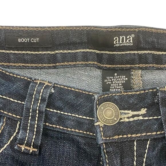 a.n.a Dark Wash Denim Boot Cut Jeans 5 Pocket Design Contrast Stitch Womens 8 - Picture 5 of 5